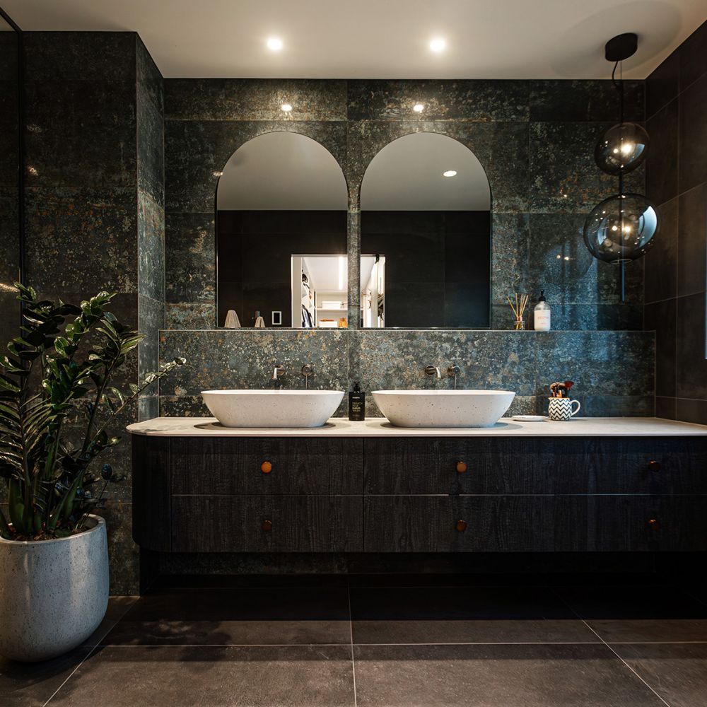 Coombes Master Ensuite