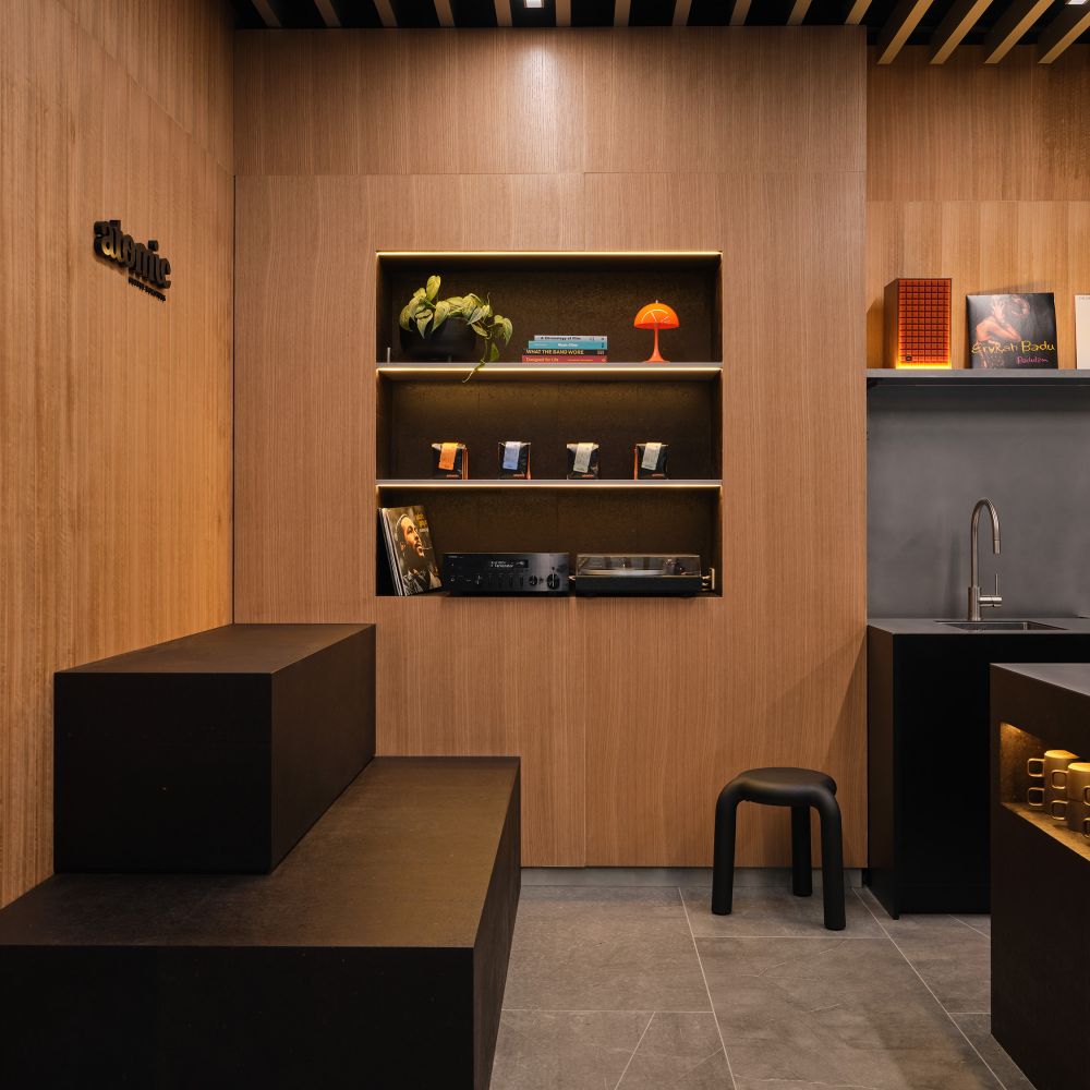 Atomic Coffee Roasters, Mills Lane